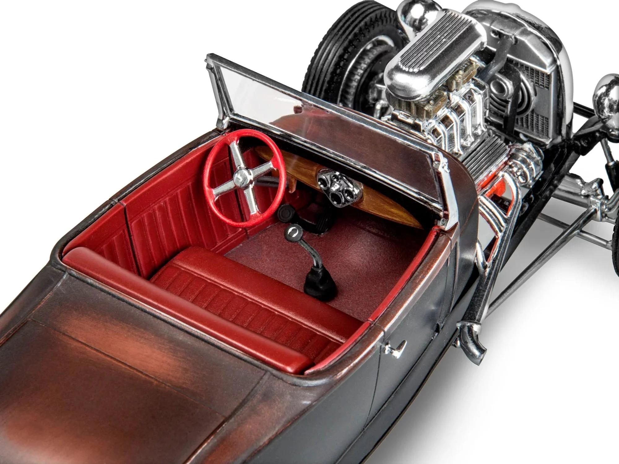 Revell 1/25 29 Roadster Model Kit — official product photo 5