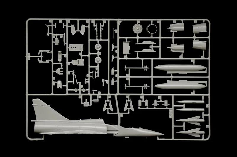 Italeri 1/72 Mirage 2000d Model Kit — official product photo 6