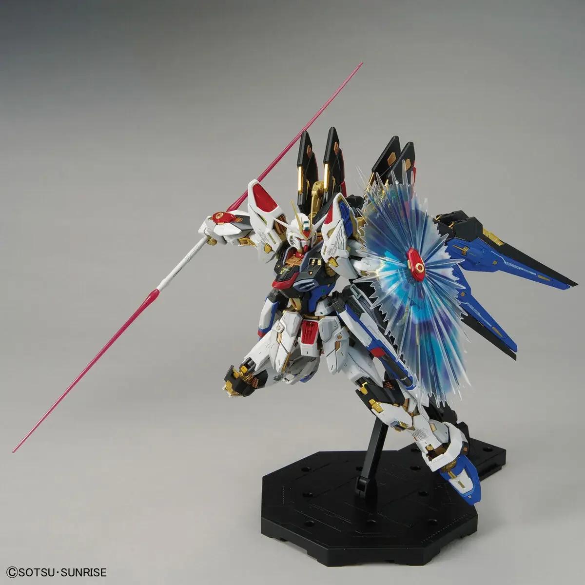Bandai 1/100 MGEX Strike Freedom Gundam Model Kit — product photo 6