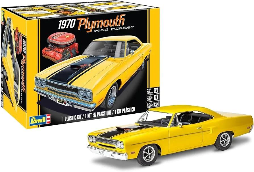 Revell 1/24 70 Plymouth Roadrunner Model Kit — box art