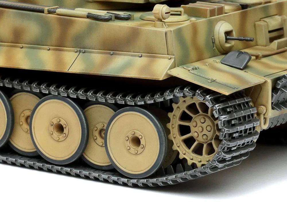 Tamiya 1/48 German Heavy Tank Tiger I Model Kit — official product photo 2