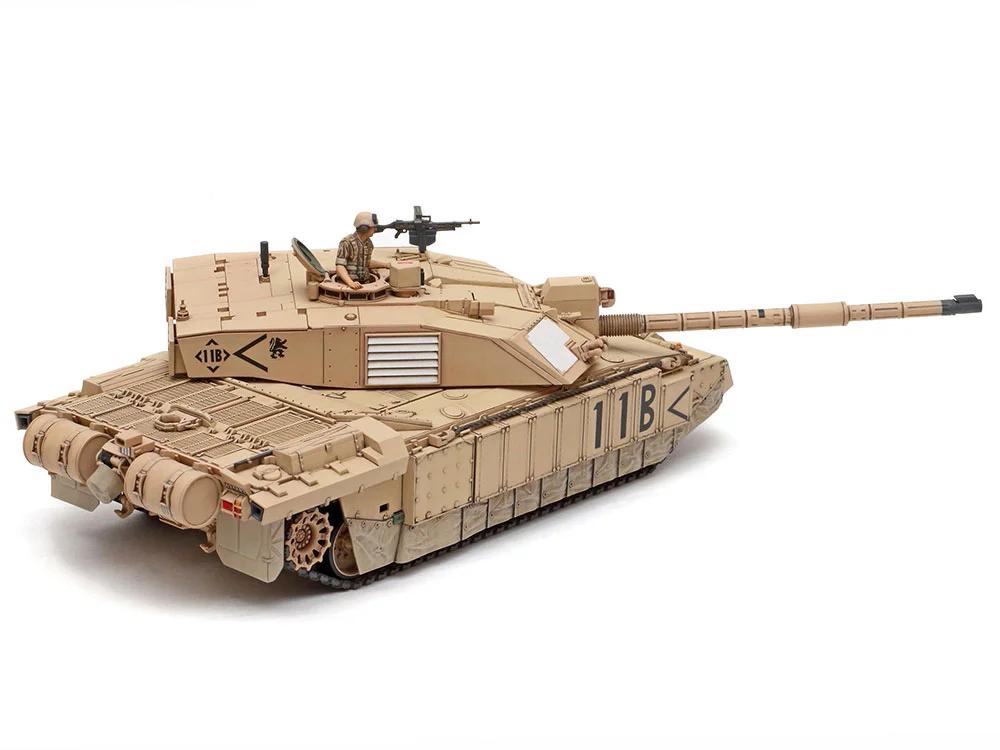 Tamiya 1/48 British Mbt Challenger 2 Desert Model Kit — official product photo 2