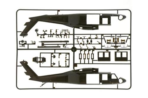 Italeri 1/48 Uh-60a Black Hawk Model Kit — official product photo 4