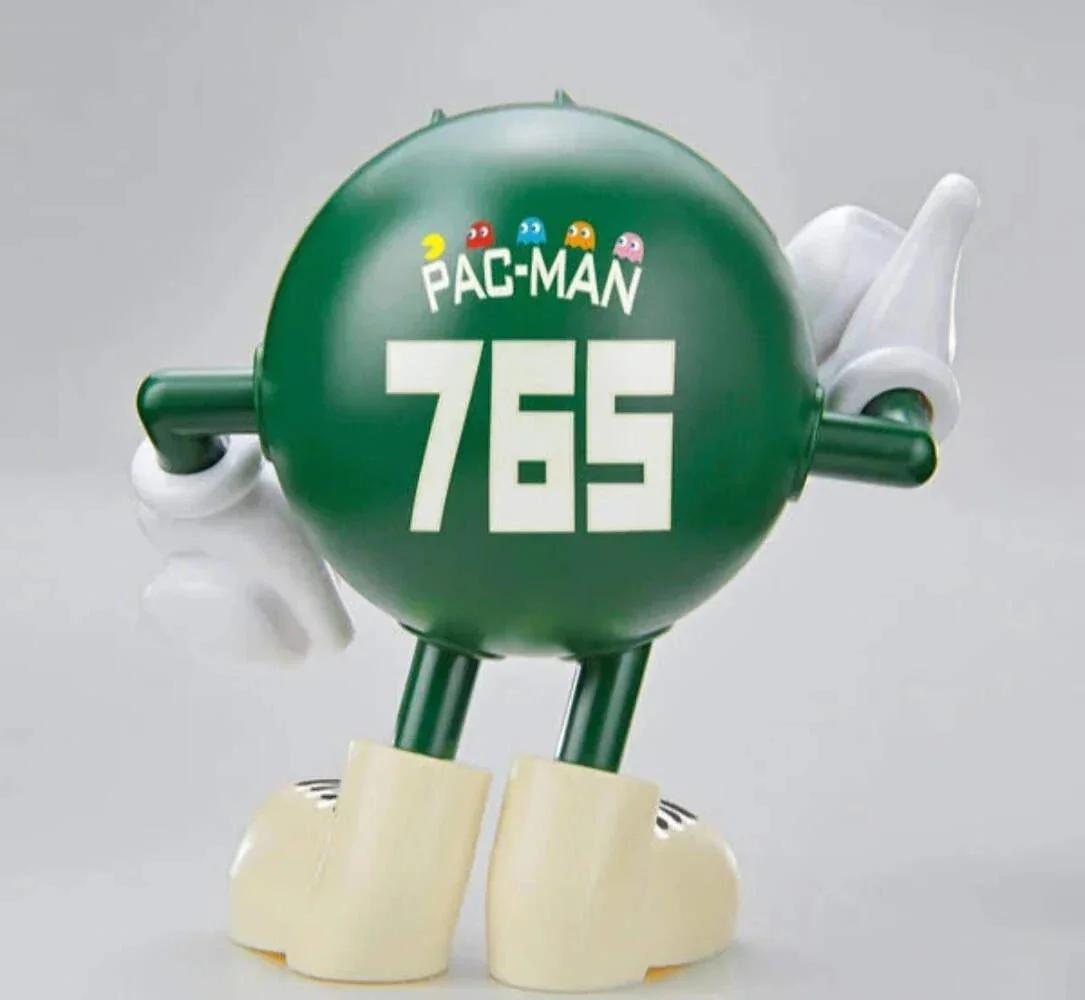 Bandai 1/144 EG Milwaukee Bucks Pac-man Model Kit — official product photo 1