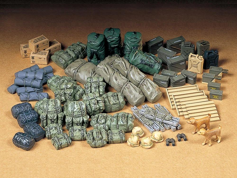 Tamiya 1/35 Modern US Military Equip Model Kit — official product photo 1