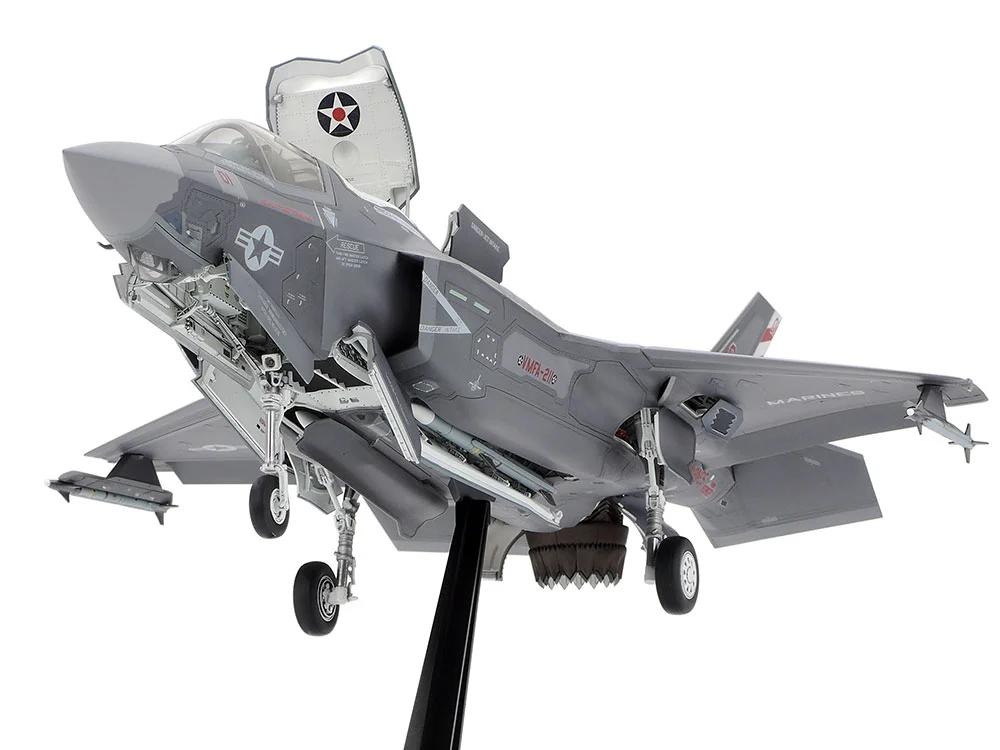 Tamiya 1/48 F-35B Lockheed Lightning II Model Kit — official product photo 1