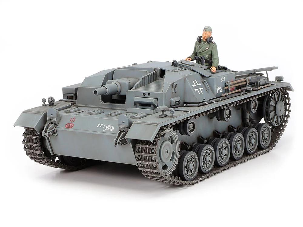 Tamiya 1/35 German Sturmgeschutz III Model Kit — official product photo 2