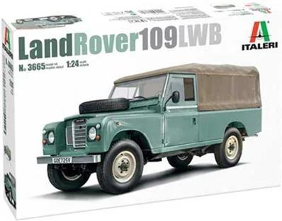 Italeri 1/24 Land Rover 109 Lwb Model Kit — box art
