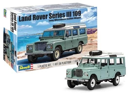 Revell 1/24 Land Rover Series III Model Kit — box art