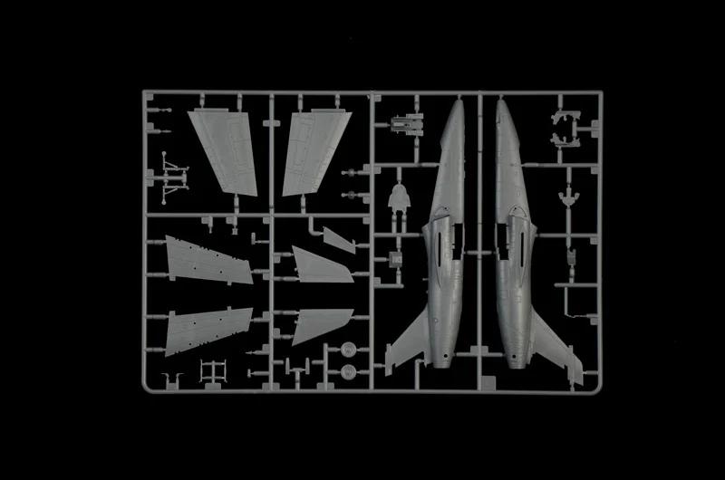 Italeri 1/72 AMX-T Twin Seater Model Kit — official product photo 5