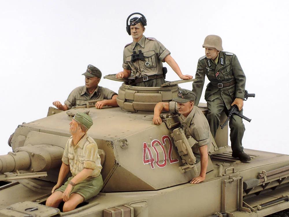 Tamiya Panzerkampfwagen IV Ausf F Motorcycle Model Kit — official product photo 4