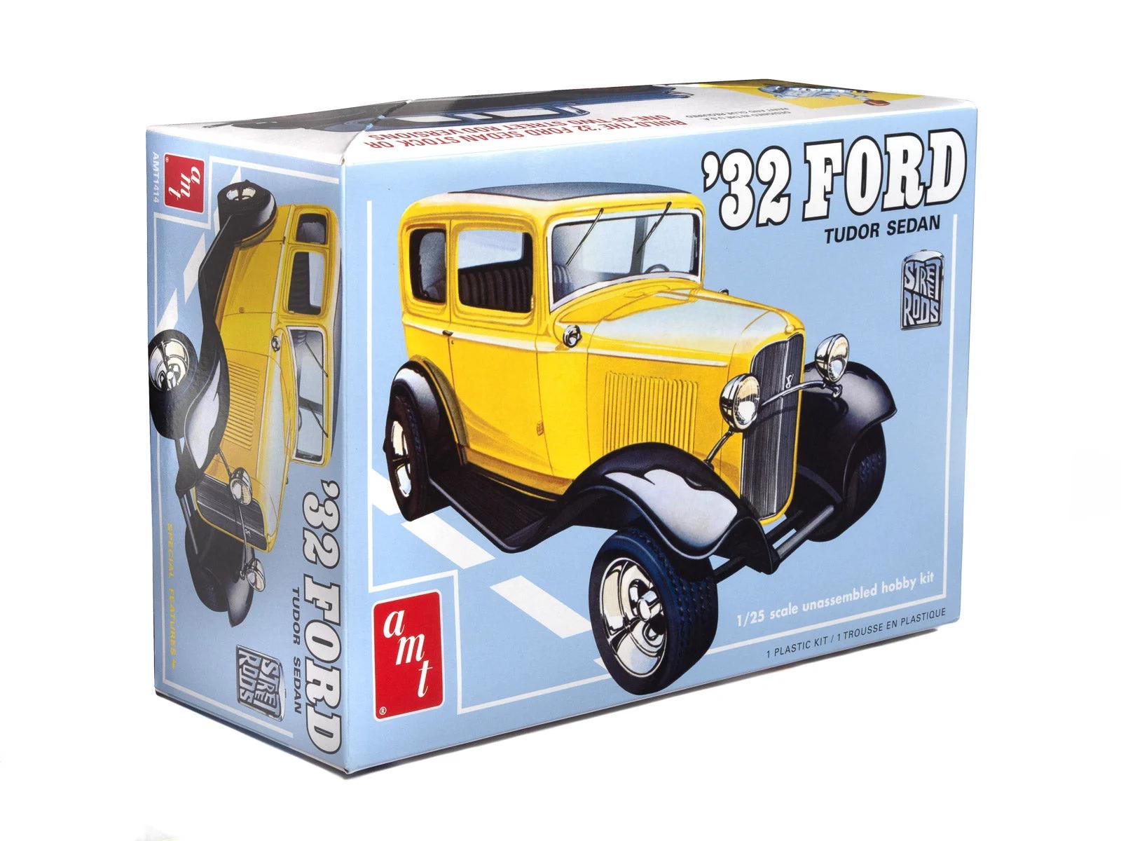 AMT 1/25 32ford Sedan Street Rod Series Model Kit — official product photo 1