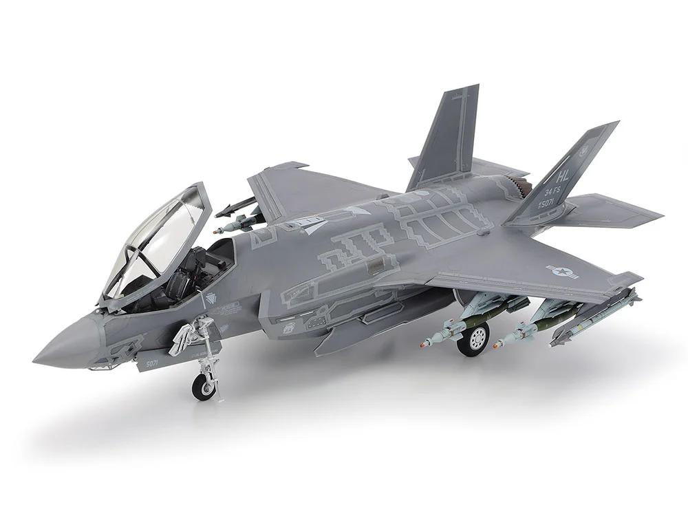 Tamiya 1/48 F-35A Lockheed Lightning II Model Kit — official product photo 2