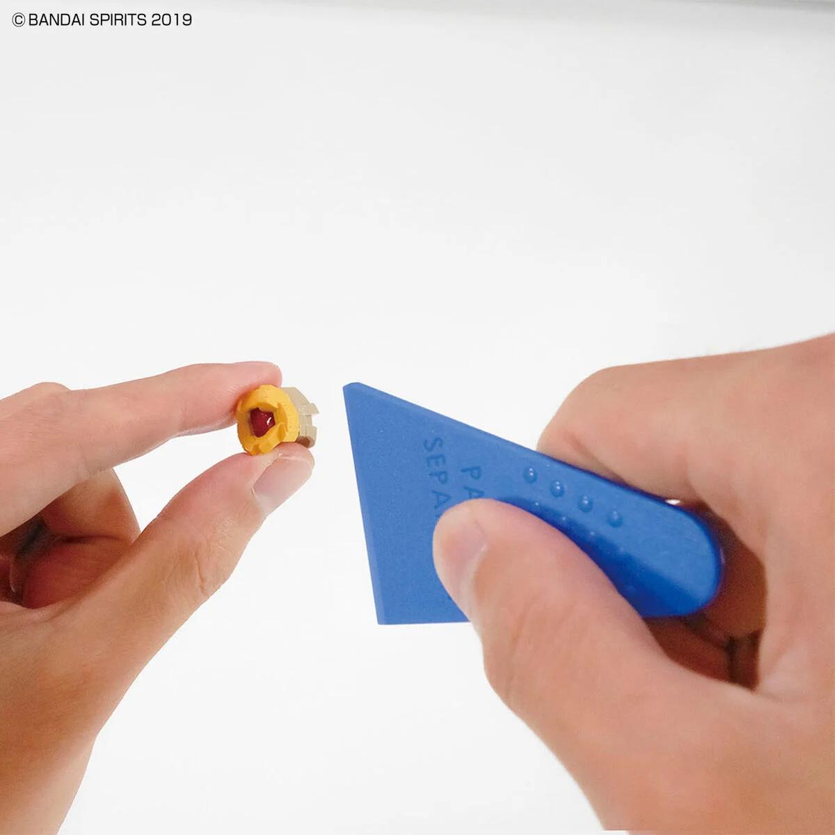 Bandai Blue Tool Set Model Kit — official product photo 5