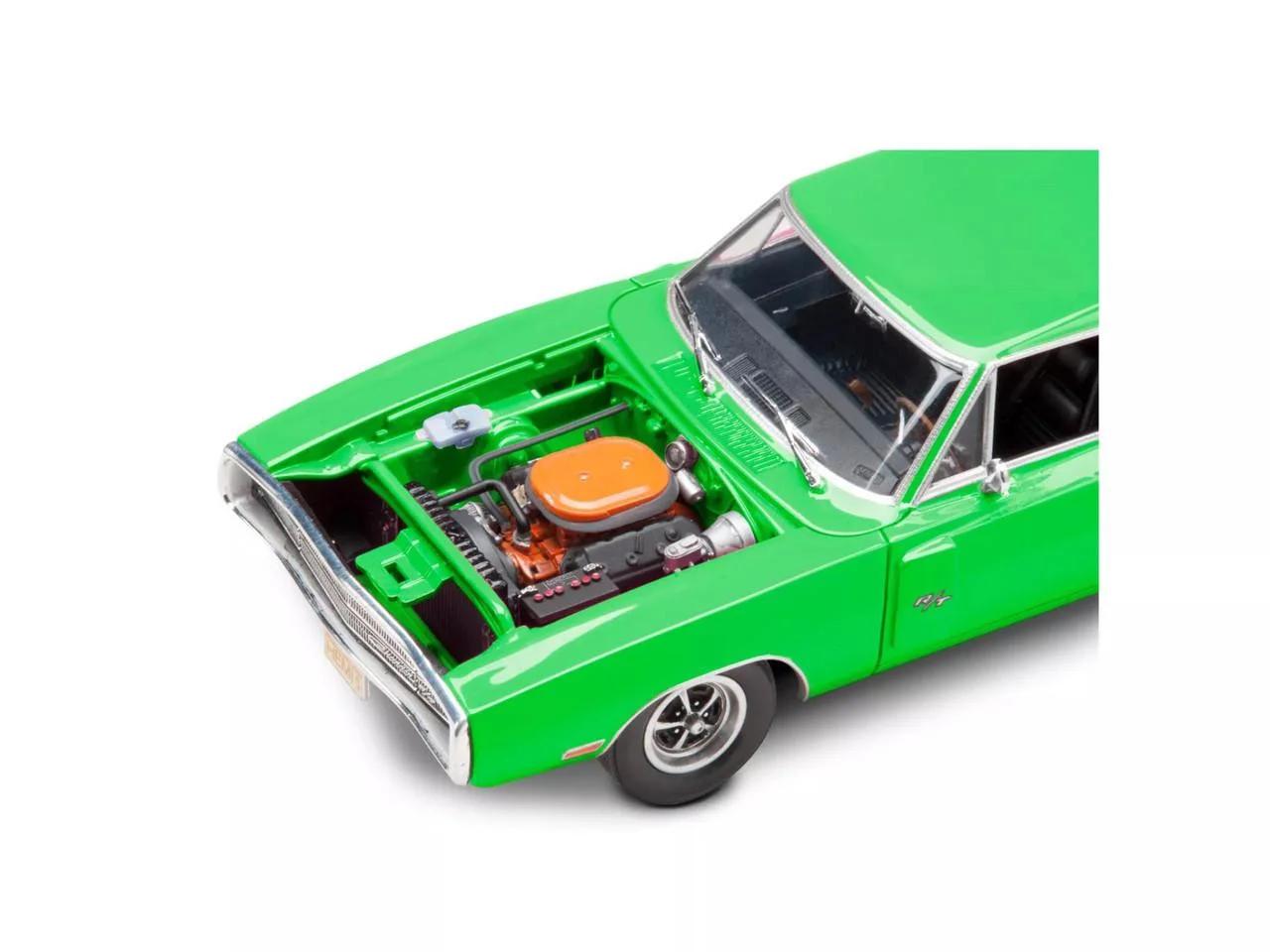 Revell 1/25 70 Dodge Charger R T Model Kit — official product photo 6