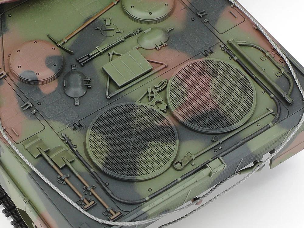 Tamiya 1/35 Leopard 2 A6 Tank Ukraine Model Kit — official product photo 4