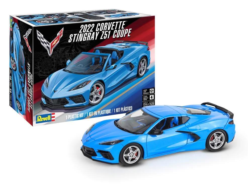 Revell 1/25 2022 Corvette Stingray Z51 Coupe Model Kit — box art