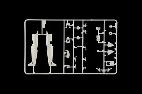 Italeri 1/72 Spitfire MK Vi Model Kit — official product photo 5