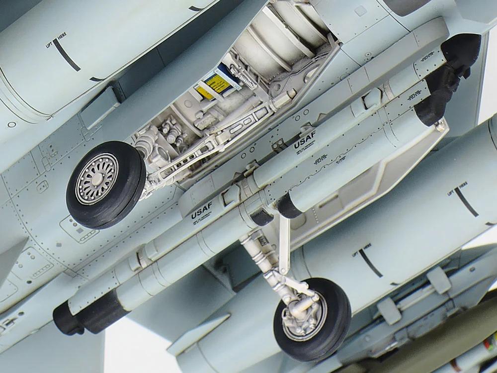 Tamiya 1/48 F-16C Block 25 32 Falcon Model Kit — official product photo 5