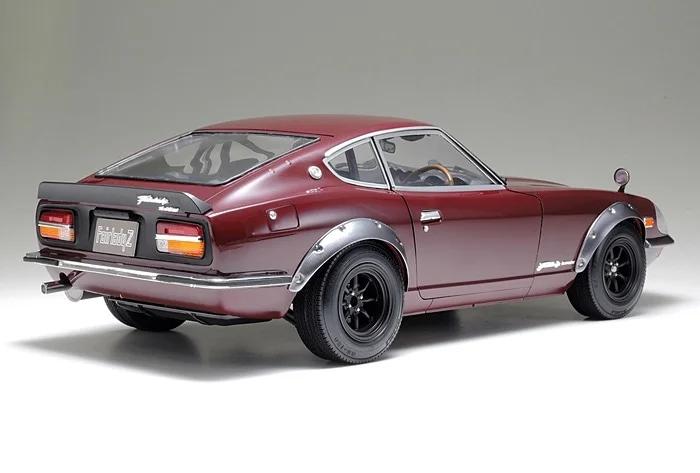 Tamiya 1/12 Nissan Fairlady 240zg Street Cust Model Kit — official product photo 2