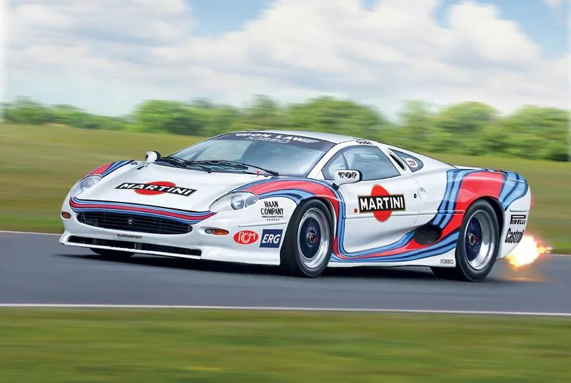 Italeri 1/24 Jaguar Xj220 Racing Model Kit — official product photo 1