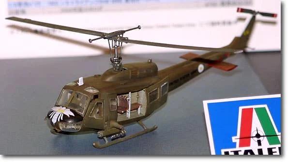 Italeri 1/72 Uh1d Slick Helicopter Model Kit — official product photo 2