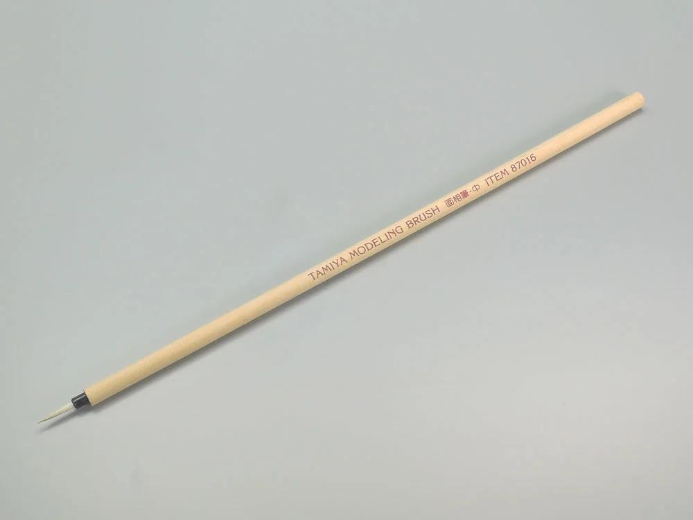 Tamiya Pointed Brush Med Model Kit — official product photo 1