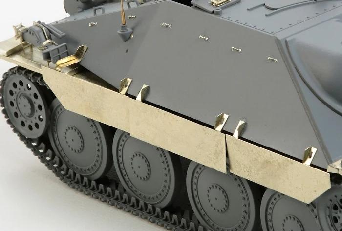 Tamiya 1/35 German Td Hetzer Mid Prod Model Kit — official product photo 3
