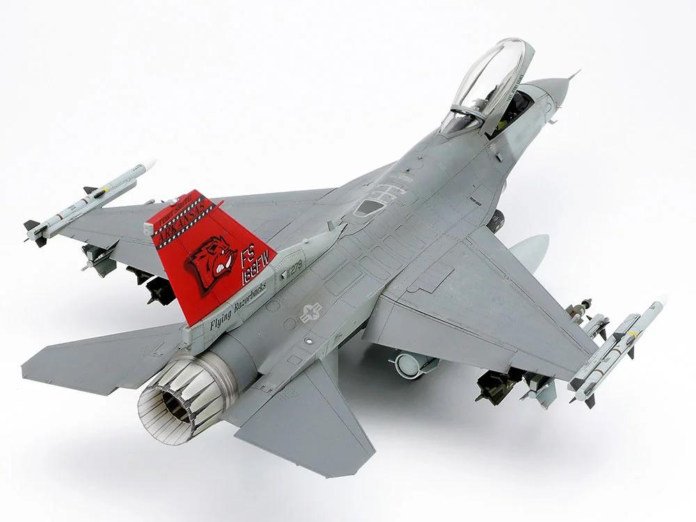 Tamiya 1/48 F-16C Block 25 32 Falcon Model Kit — official product photo 3