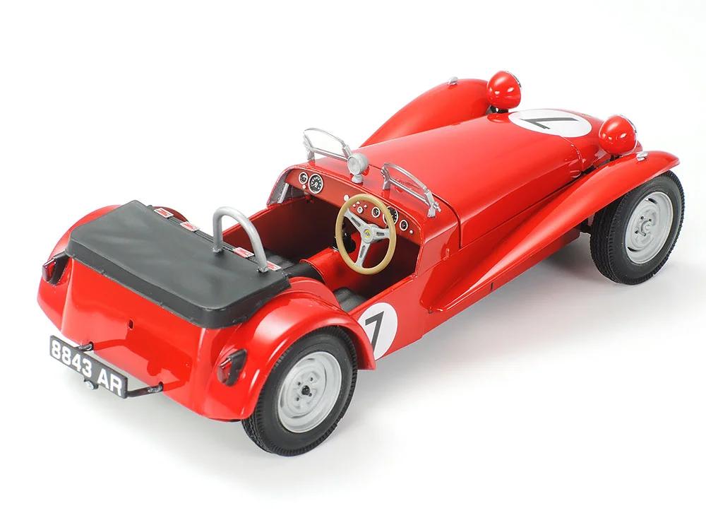 Tamiya 1/24 Lotus Super 7 Series II Model Kit — official product photo 2