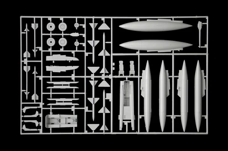 Italeri 1/48 F-4E Phantom II Model Kit — official product photo 4