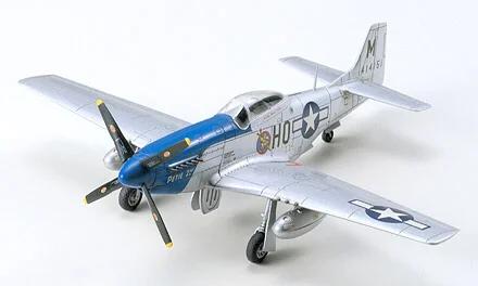 Tamiya 1/72 P-51D Mustang Model Kit — box art