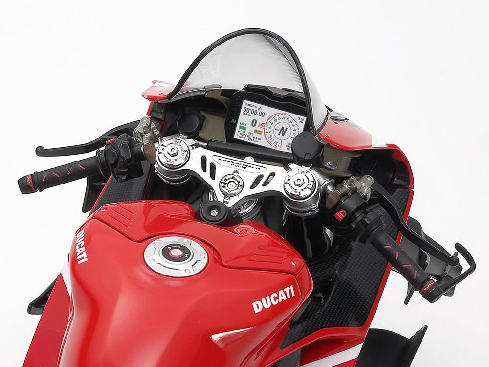Tamiya 1/12 Ducati Superleggera V4 W Racing Model Kit — official product photo 3