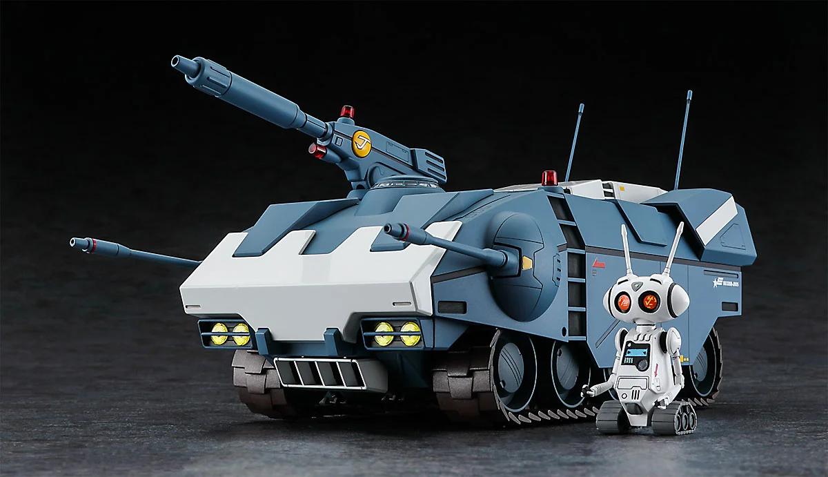 Hasegawa 1/35 Crusher Joe Galleon Ova Model Kit — official product photo 4