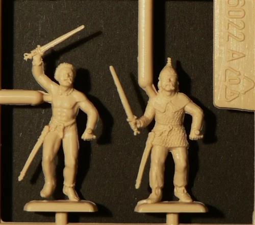 Italeri 1/72 Gaul Warriors Model Kit — official product photo 2
