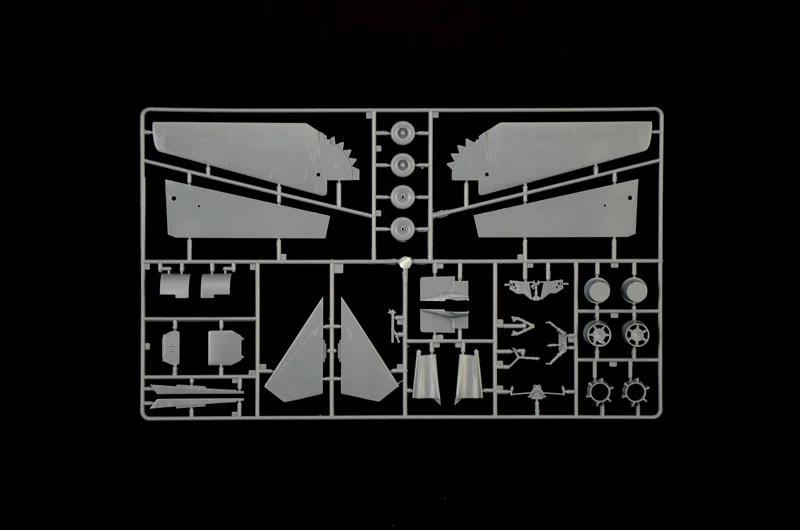 Italeri 1/72 EF-111A Raven Model Kit — official product photo 6
