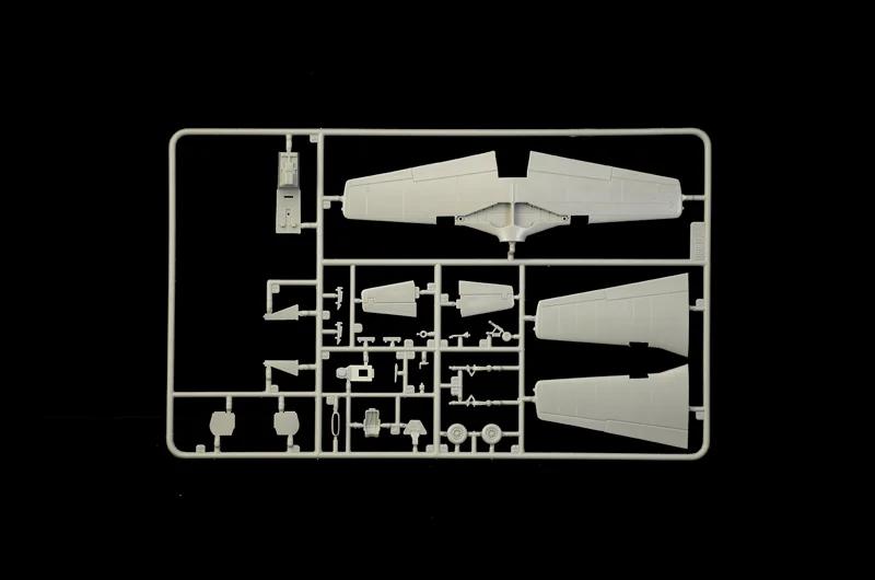 Italeri 1/72 P-51D Mustang Aces Model Kit — official product photo 4