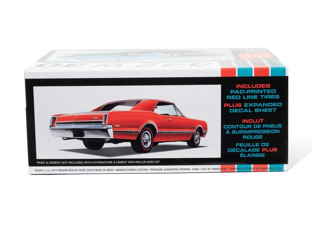 AMT 1/25 66 Olds 442 Hardtop Model Kit — official product photo 3