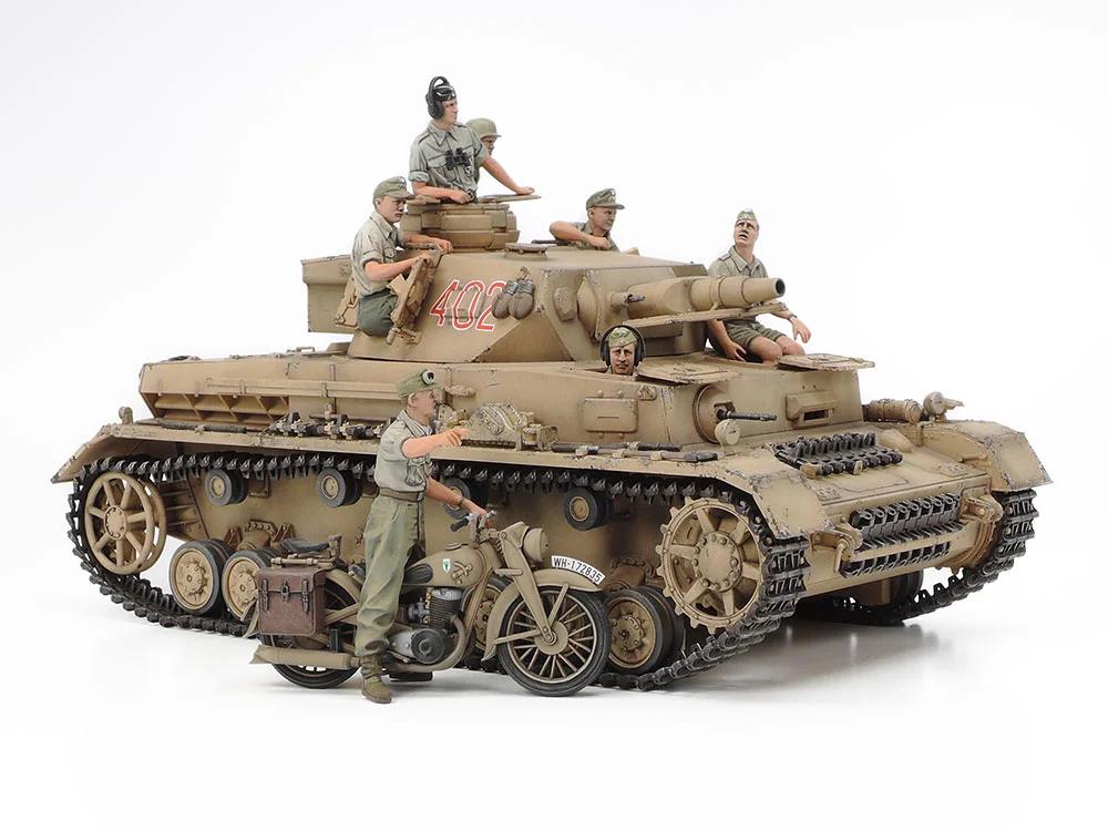 Tamiya Panzerkampfwagen IV Ausf F Motorcycle Model Kit — official product photo 1