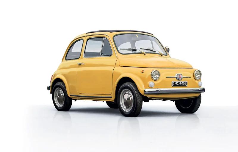 Italeri 1/12 Fiat 500f 1968 Upgraded Edition Model Kit — official product photo 1