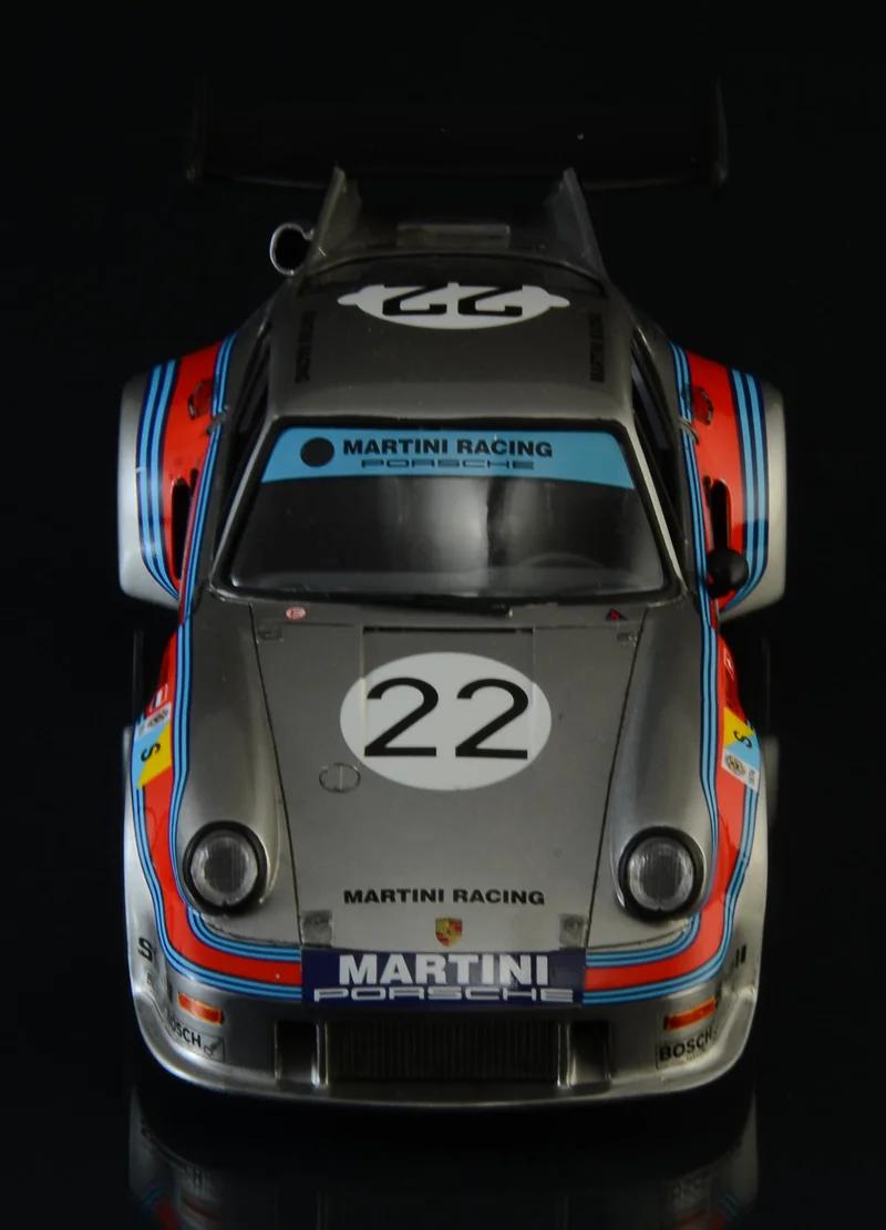Italeri 1/24 Porsche Carrera Rsr Turbo 934 Model Kit — official product photo 6