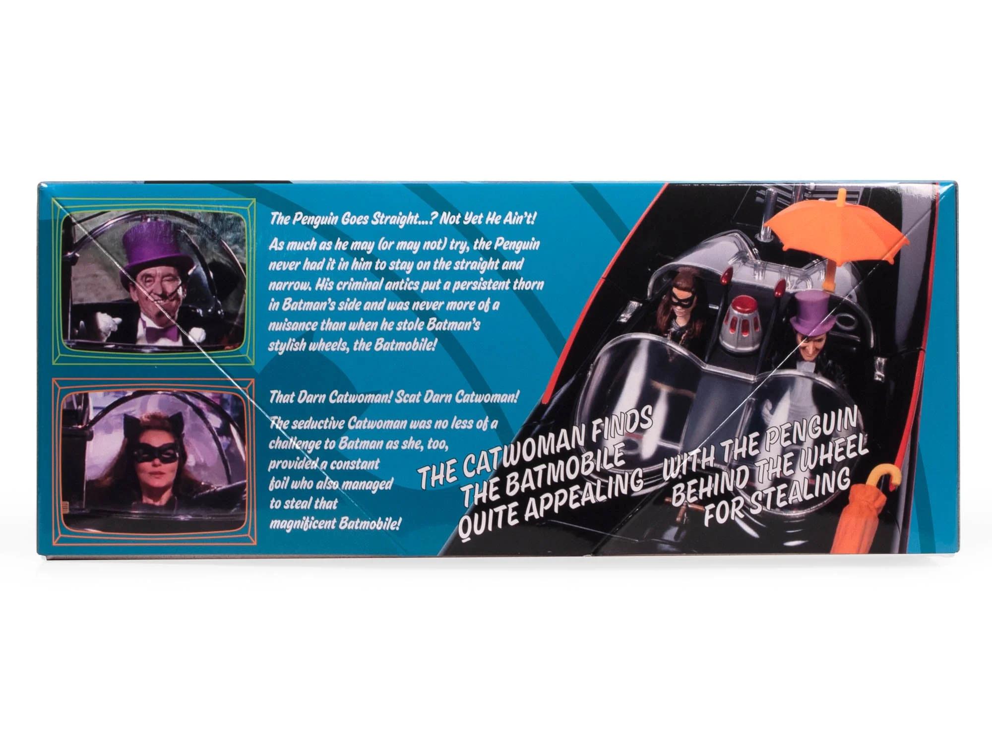 Polar Lights 1/25 1966 Batmobile W Catwoman Penguin Model Kit — official product photo 2