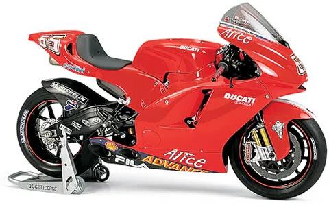 Tamiya 1/12 Ducati Desmosedici Model Kit — box art