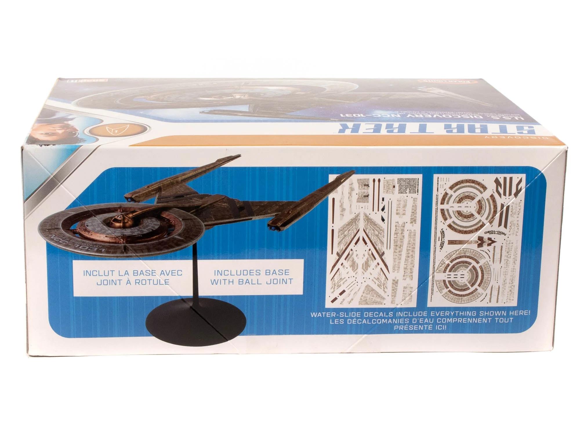 Polar Lights 1/2500 NCC-1031 Star Trek Uss Discovery Model Kit — official product photo 4