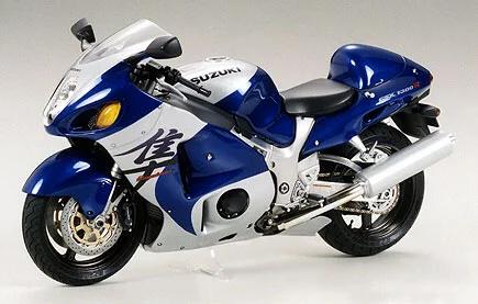 Tamiya 1/12 Suzuki Gsx1300r Hatabusa Model Kit — box art