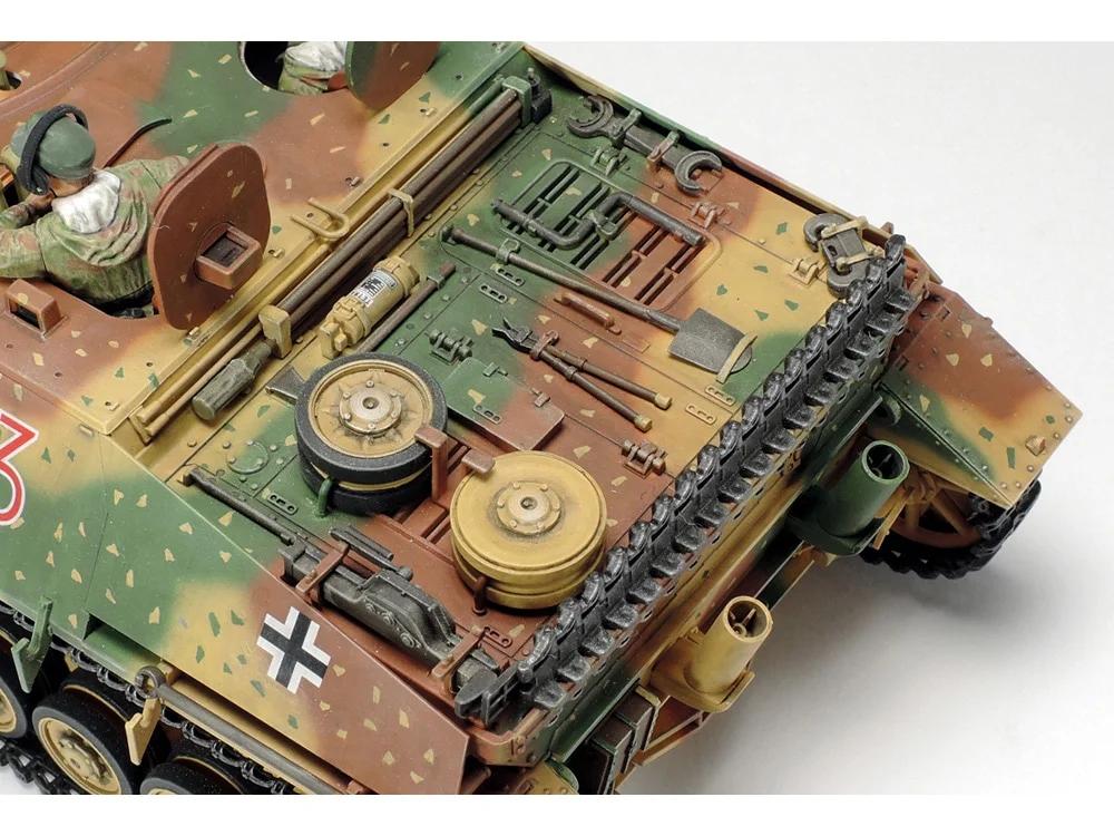 Tamiya 1/35 German Jagdpanzer IV 70 Model Kit — official product photo 4