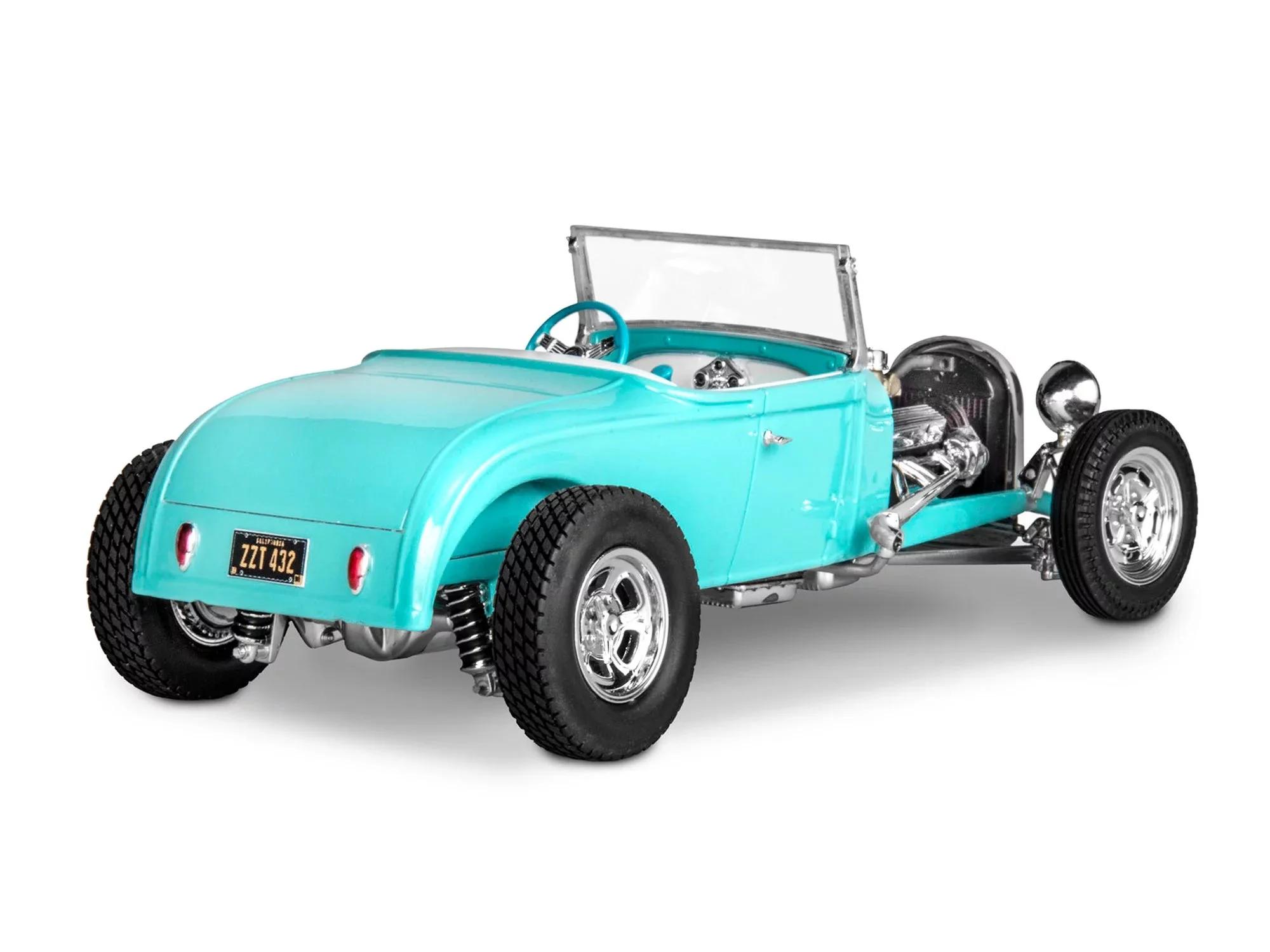Revell 1/25 29 Roadster Model Kit — official product photo 4