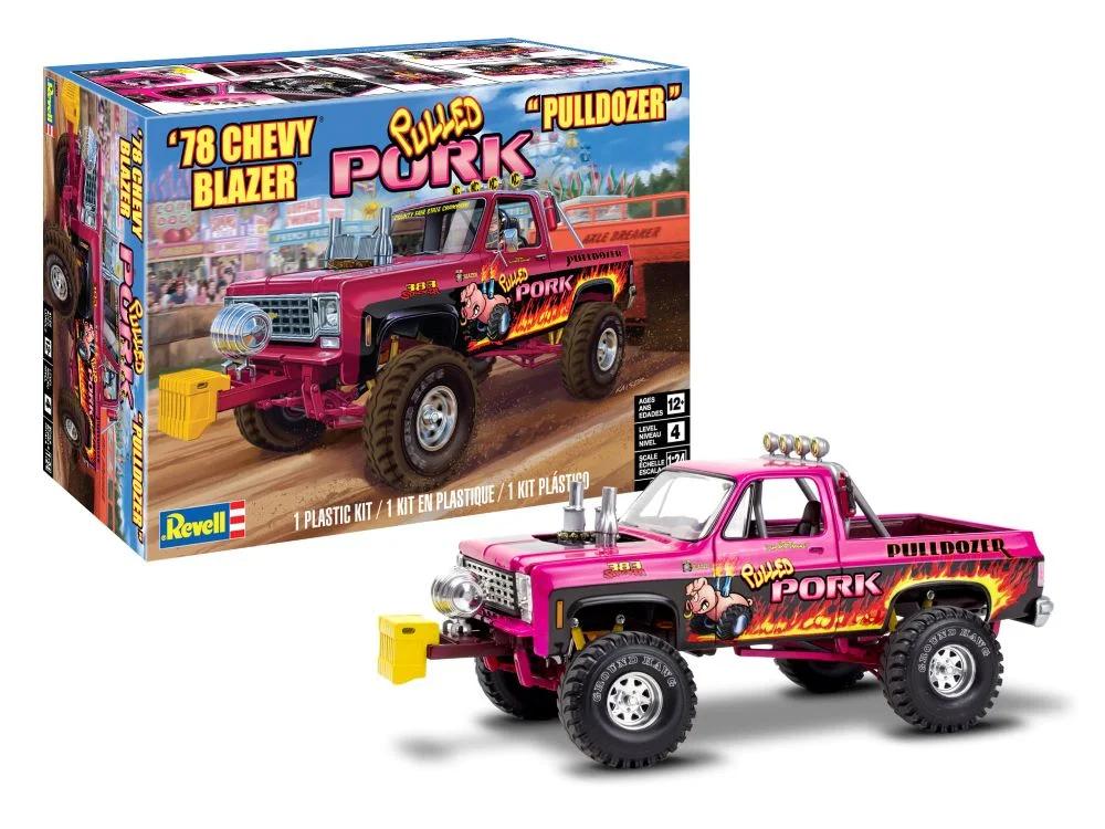 Revell 1/24 78 Chevy Blazer Pulldozer Model Kit — box art