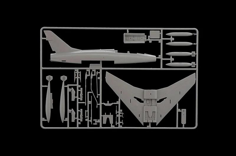 Italeri F100f Supersabre USAF Fghtr 72 Model Kit — official product photo 5