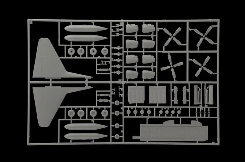 Italeri 1/72 Ac-130h Spectre Model Kit — official product photo 5